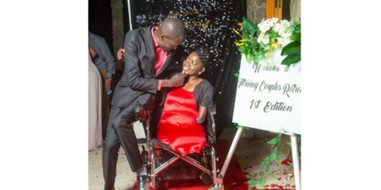Ubutumwa bwo kuri Facebook bwatumye umusore akundana bikomeye n'umukobwa ubana n'ubumuga