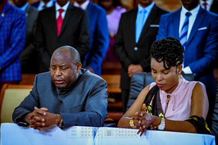 Perezida Ndayishimiye yasabye abayobozi kureka ingeso ebyiri zabazonze