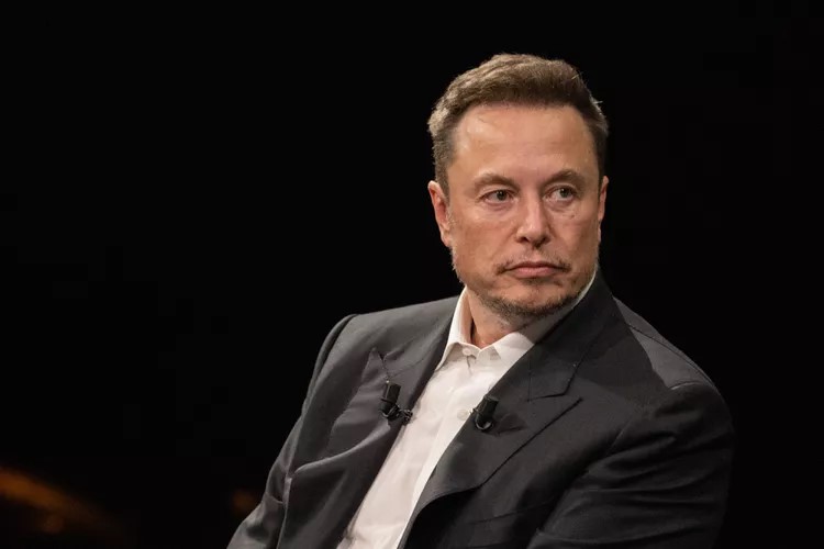 Umuherwe Elon Musk aravuga ko Abakirisitu nibadahaguruka idini ryabo riri mu nzira yo kuzima