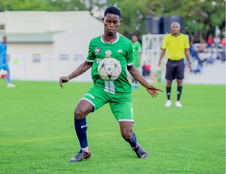 Ndikumana Danny yahamagawe mu Mvubi nyuma yo kwigaragaza mu mikino ya EAPCCO
