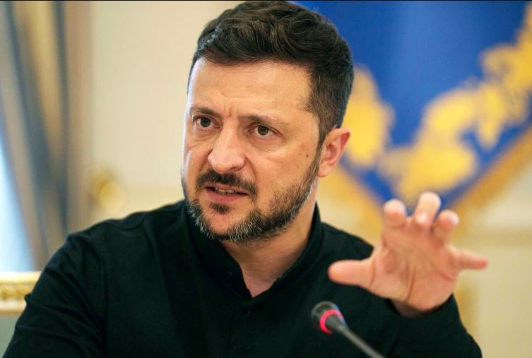 Ukraine yarahiye ko nta butaka bwayo buzomekwa ku Burusiya
