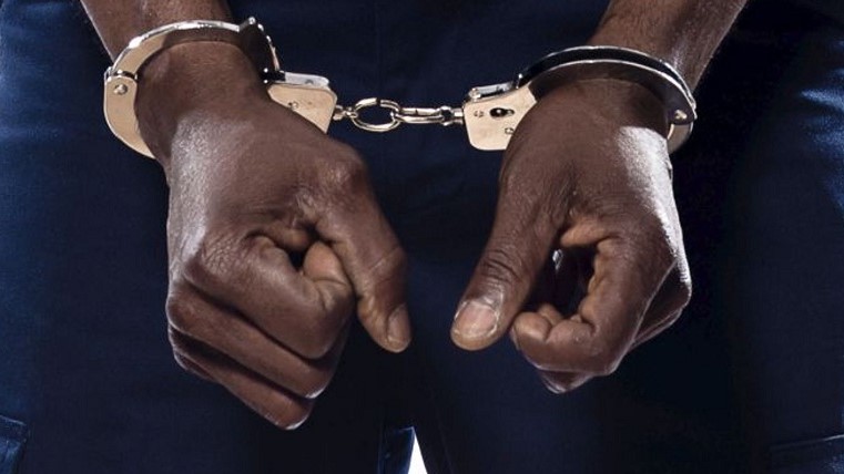 Musanze: Polisi yafashe uwiyitaga Umusirikare wa RDF ukekwaho kwiba Moto