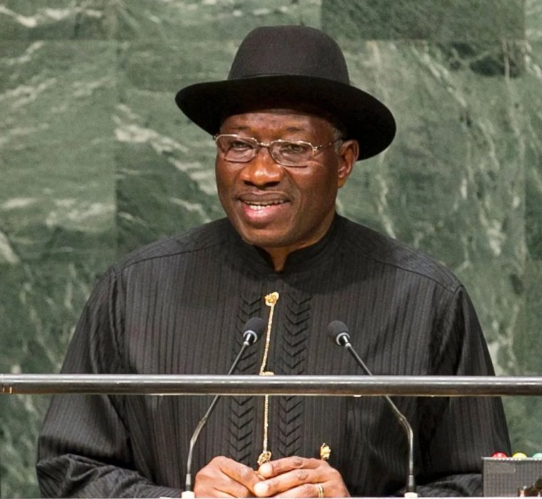 Perezida Goodluck Jonathan wari waheze muri Guinée-Bissau kubera Coup d'état yatabawe