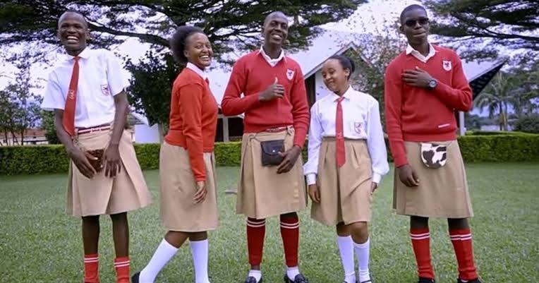 Ikigo abahungu bambara amajipo gikomeje guca ibintu 