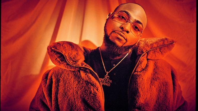 Davido yahishuye uburyo yavuye mu ishuri akarisubiramo ku gitsure cya Papa we
