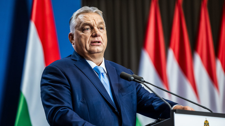 Abanya-Ukraine bashinjwe uruhare mu kwiba amakuru y'abarenga 200.000 bo muri Hongrie