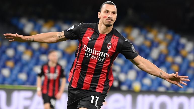 Zlatan Ibrahimovic yongeye kwiyita imana anasezeranya ibitangaza abafana
