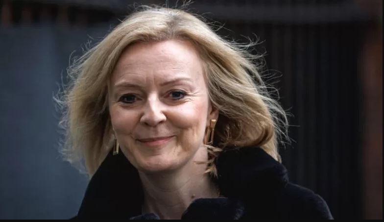 Abasirikare ba UK 'ntibishoboka' ko bazarwana muri Ukraine – Truss