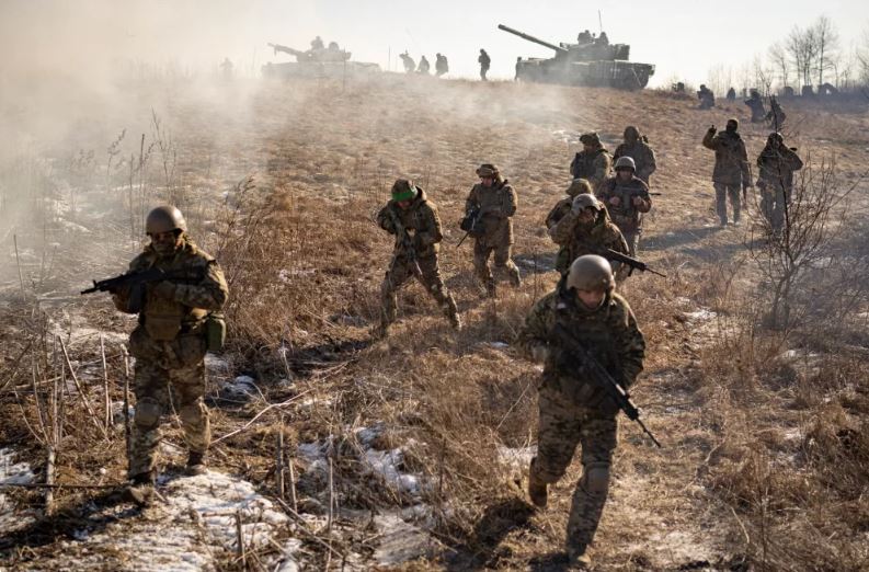 Abasirikare bakuru babiri b'u Burusiya biciwe muri Ukraine