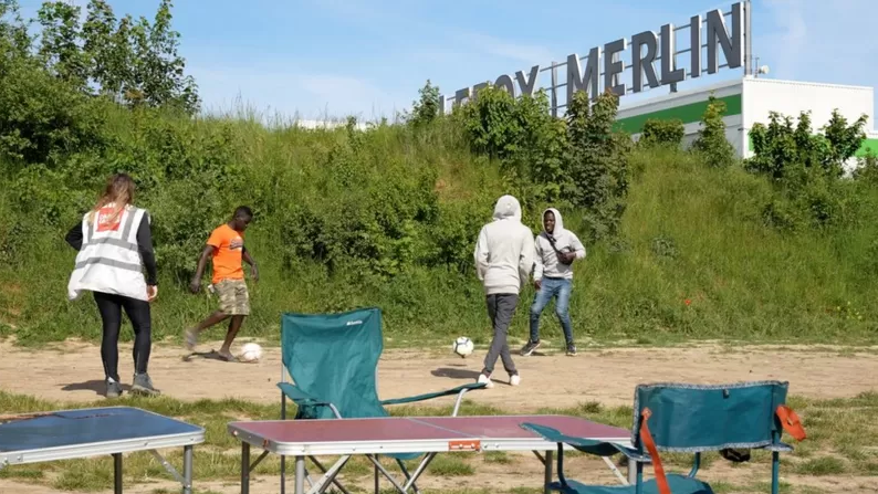 Abimukira bari mu Bufaransa ntibatewe ubwoba n'amasezerano ababuza kwinjira UK