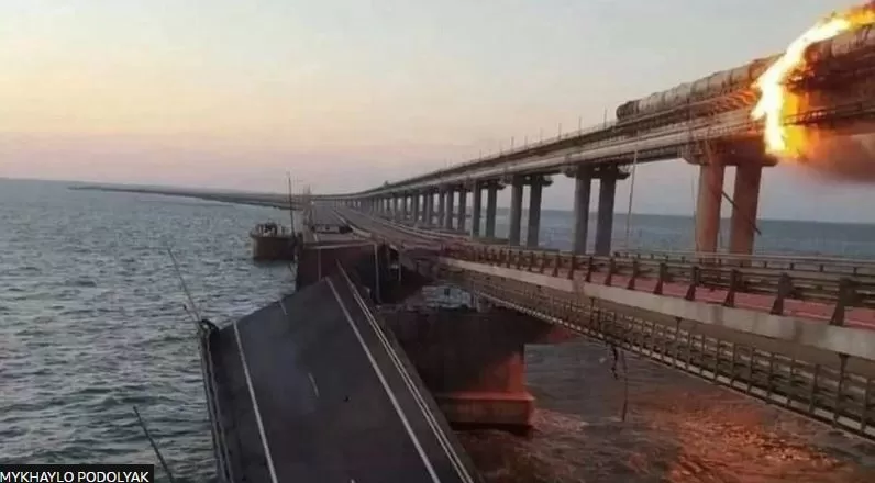 Uburusiya burashinja iterabwoba Ukraine nyuma y'iturika ry'ikiraro kibufatanya na Crimea 