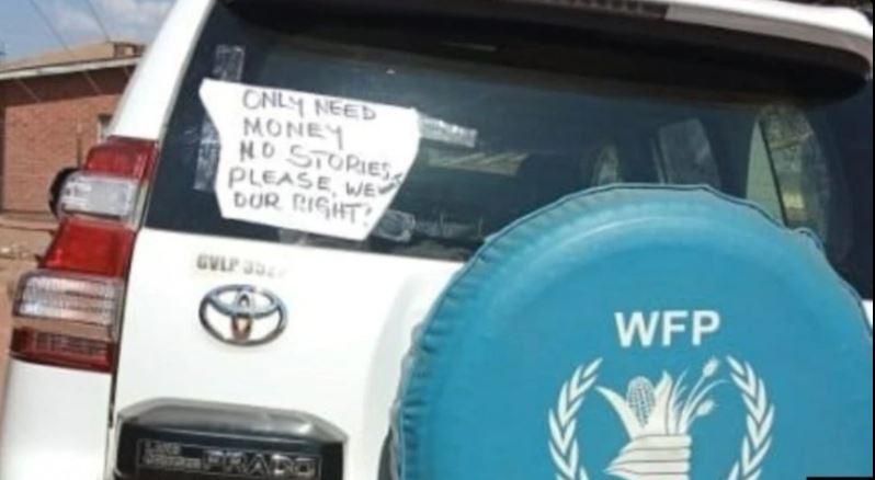 Imodoka ya PAM yafatiriwe n'impunzi muri Malawi. icyabibateye kiratangaje!