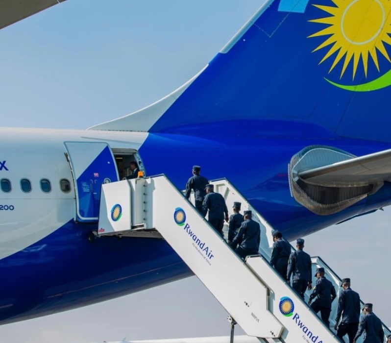 Abapolisi b'u Rwanda basimbuye abandi mu butumwa bwo kubungabunga amahoro muri Centrafrique.