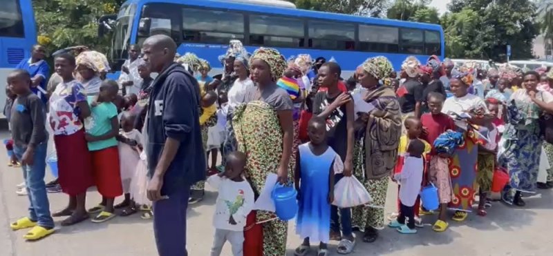 Abanyarwanda barenga 200 babaga mu mashyamba ya RDC batahutse
