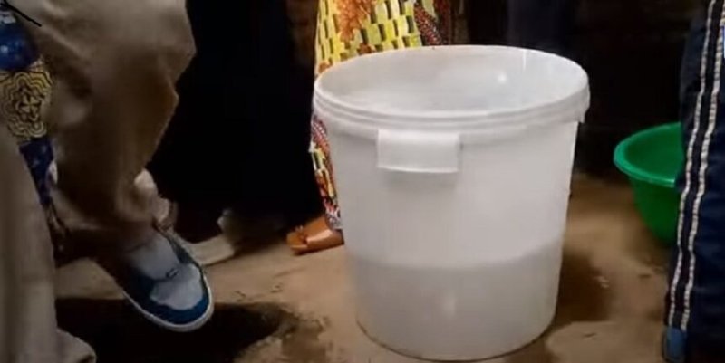 Rubavu: Urupfu rw'umwana bivugwa ko yaguye mu ndobo y'amazi rurashidikanywaho