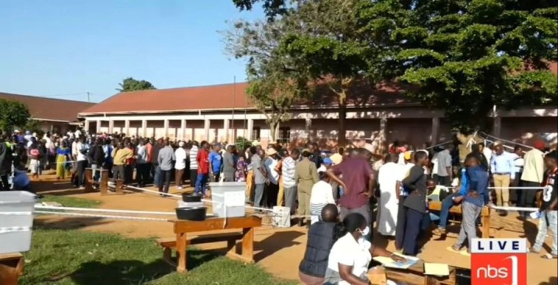 Uganda: Abarenga miliyoni 20 bazindukiye mu matora y'Umukuru w'Igihugu