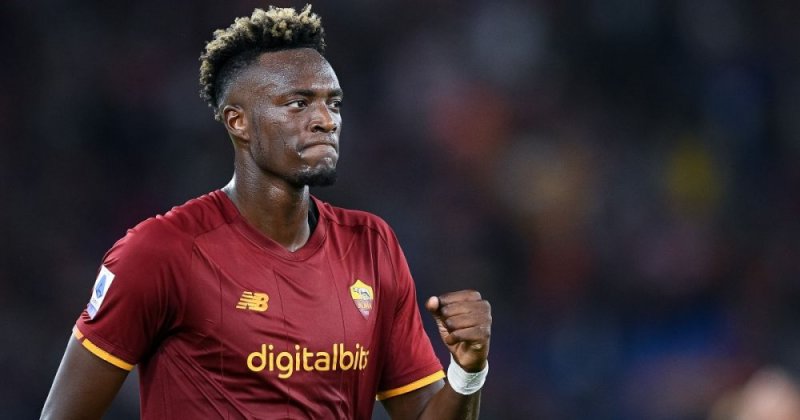 Rutahizamu Tammy Abraham yarokotse impanuka y'imodoka