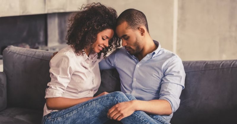 Reba ibintu bizakwereka ko umukobwa mukundana akuryarya nta mpuhwe akugirira