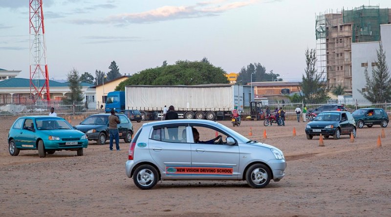 Ikibazo cy'abifuza gukorera uruhushya rwo gutwara ibinyabiziga mu Rwanda cyashyizweho iherezo
