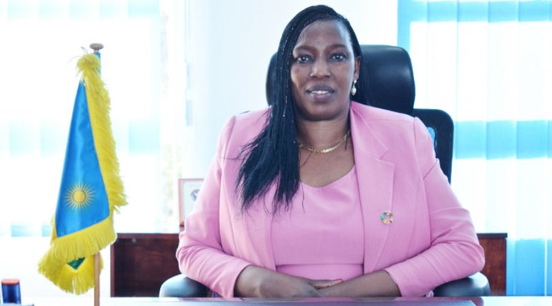 Ese umuvunyi mukuru ahembwa amafaranga anganiki.? Ese nibihe bindi agenerwa n'itegeko?