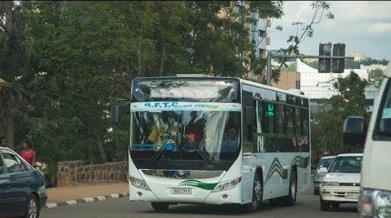 RURA yongeye guhamagarira abafite imodoka kuzizana gutwara abagenzi I Kigali