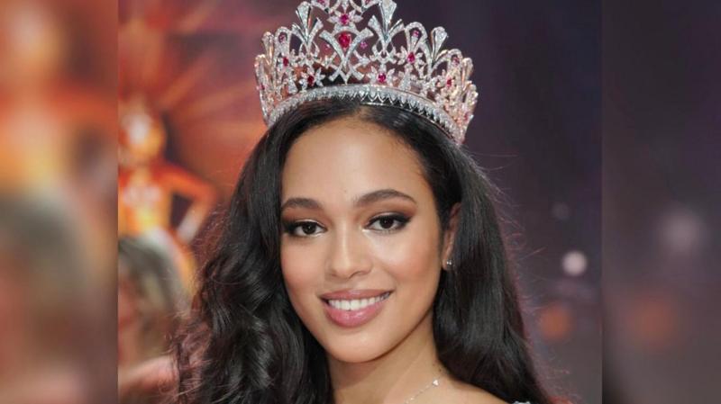 Byinshi kuri Kenza Ameloot ufite inkomoko mu Rwanda watorewe kuba Miss Belgique [AMAFOTO]