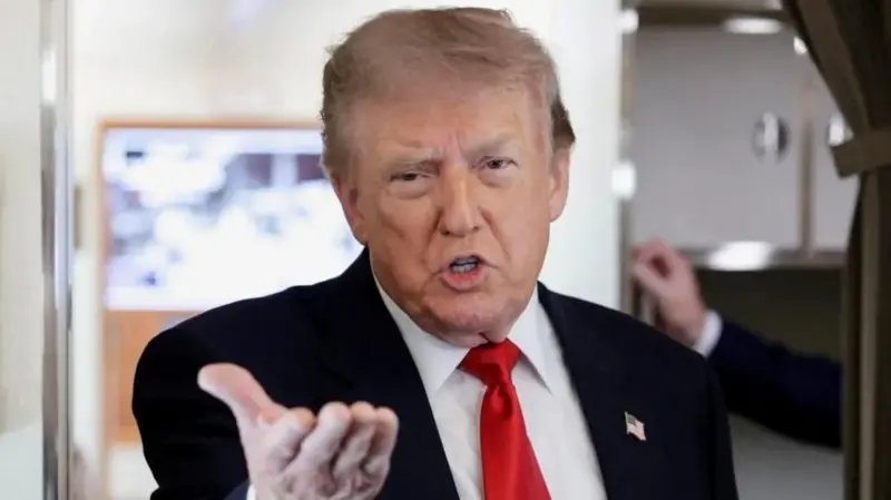 Trump yavuze ko ibiganiro na Iran bitanga icyizere cyo guhagarika intambara