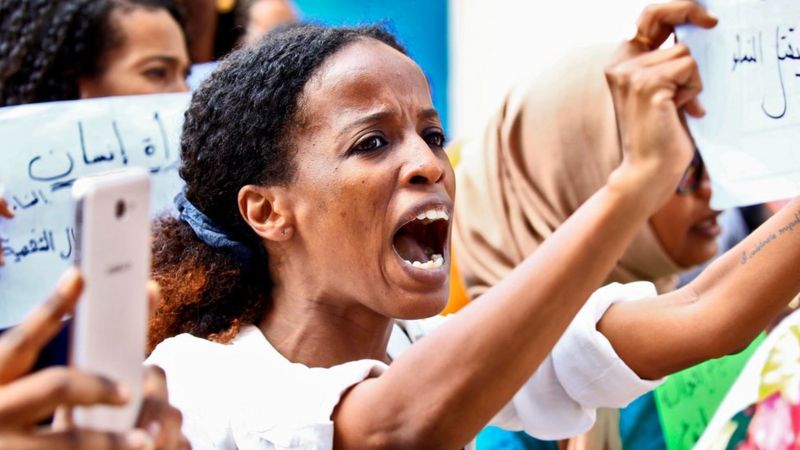 Sudan: Hakuweho ibihano byo kunywa inzoga ku batari abayisilamu n'ibyahabwaga abatagira idini 