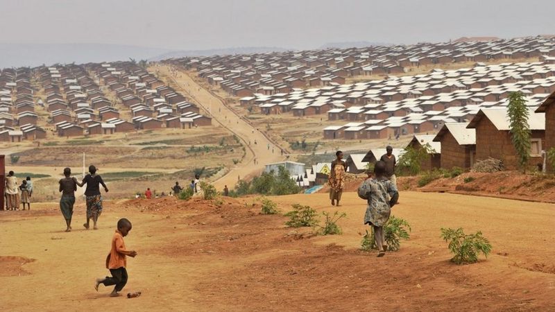 U Rwanda rugiye gufasha impunzi z'Abarundi zasabye perezida wabo kuzifasha guhunguka
