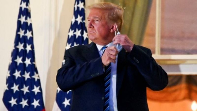 Perezida Trump yasubiye ku kazi ahita asabira abanyamerika ikintu gikomeye