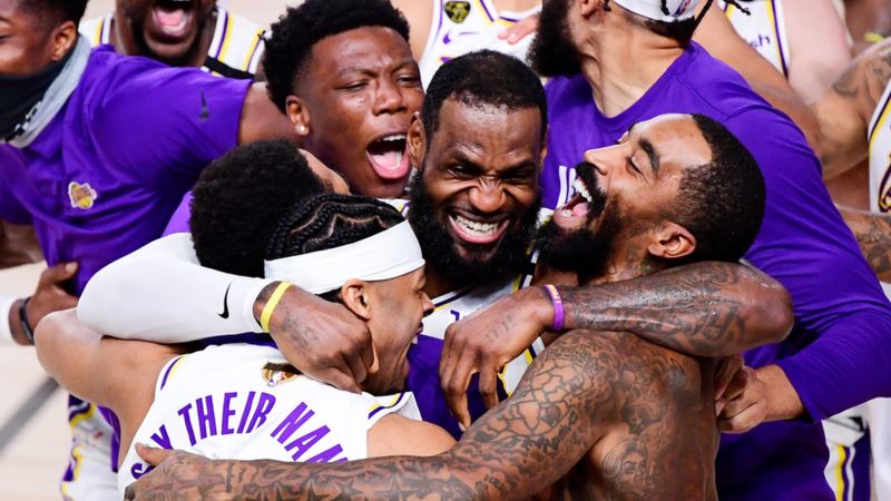 LeBron James yahesheje Lakers igikombe cya 17 cya NBA bituma ica agahigo 