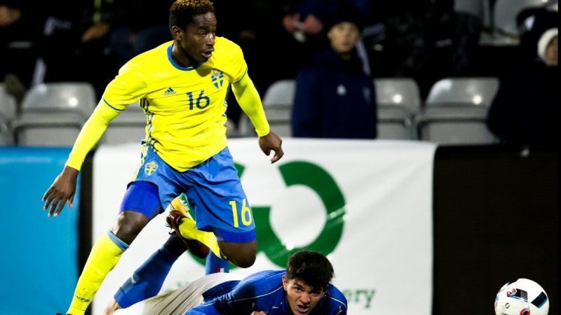 FERWAFA yatangaje impamvu Rafael York atazakina umukino wa Mali
