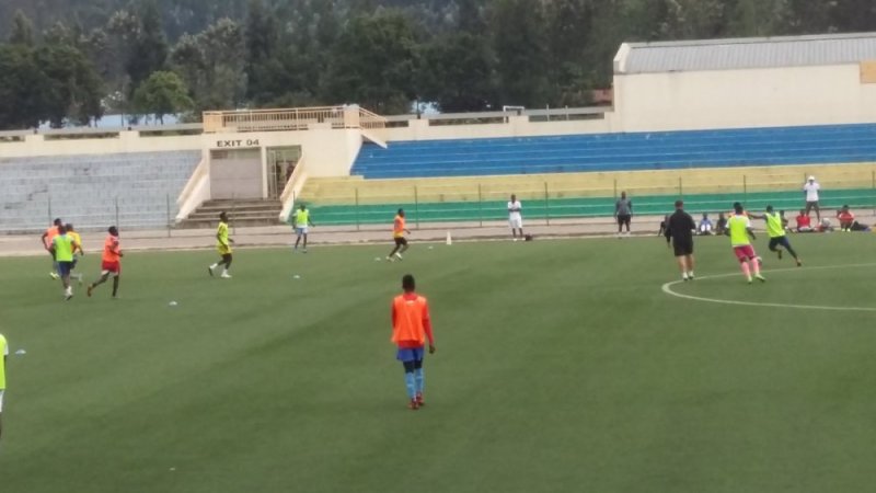 FERWAFA yahagaritse Stade Umuganda bihangayikisha cyane amakipe 3 ayikiniraho
