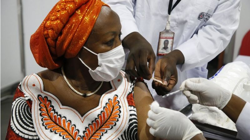 Kenya: Hashyizweho itegeko ry'uko utarakingiwe Covid-19 nta serivisi n'imwe azajya ahabwa