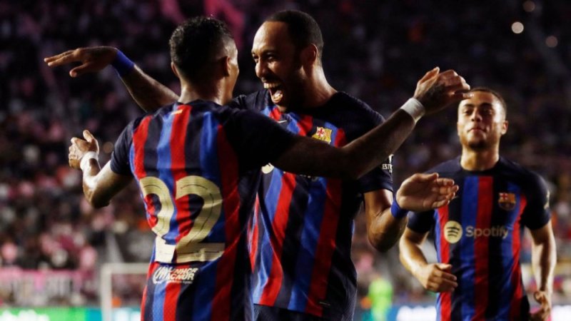 Umukinnyi wa FC Barcelona yemeje ko ubu iyi kipe irusha Real Madrid