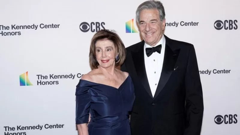 US: Umugabo wa Nancy Pelosi yakomerekejwe n'umugizi wa nabi wamusanze iwe