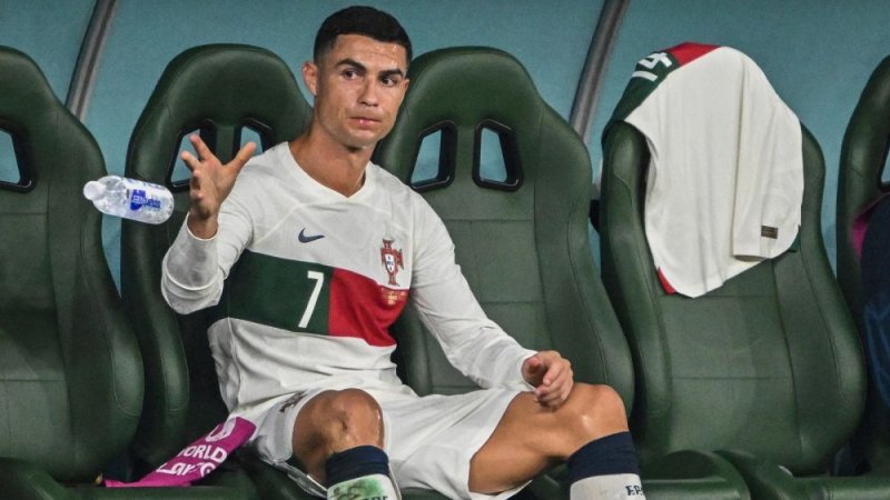 Portugal yateye icyuhagiro Cristiano Ronaldo uri kwibasirwa n'Ibinyamakuru