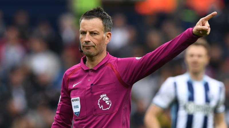  Clattenburg wamamaye mu gusifura mu Bwongereza yavuye mu Misiri amasigamana ahunze akaga