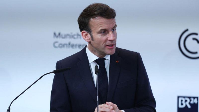 "Uburusiya bugomba gutsindwa ariko 'ntibumenagurwe"-Perezida Macron
