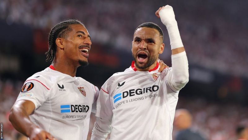 Manchester United yasezerewe nabi na Sevilla umutoza wayo avuga amagambo akomeye