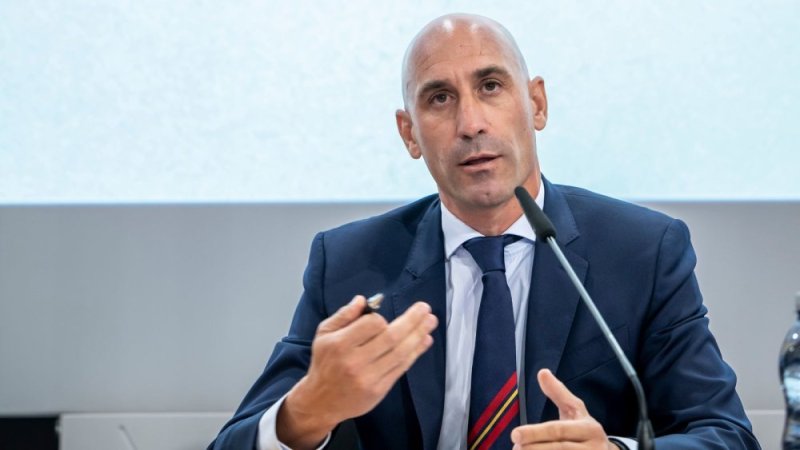 Rubiales wasomye umukinnyi w'umukobwa mu gikombe cy'isi yahawe igihano gikomeye na FIFA