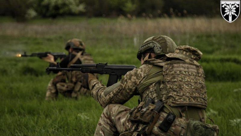 Igisirikare cya Ukraine kiri ku gitutu nyuma y'igitero cy'Uburusiya cyishe abasirikare