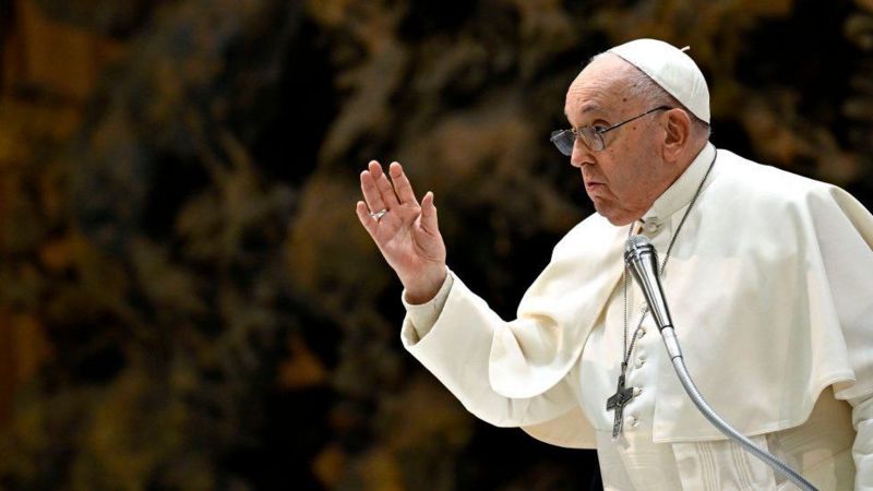 Papa yashimagije imibonano mpuzabitsina ariko atanga umuburo ukomeye 