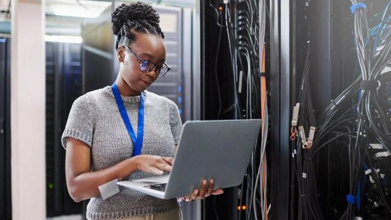 Menya impamvu Internet iri kugenda gake cyane muri Afurika y'Iburasirazuba 