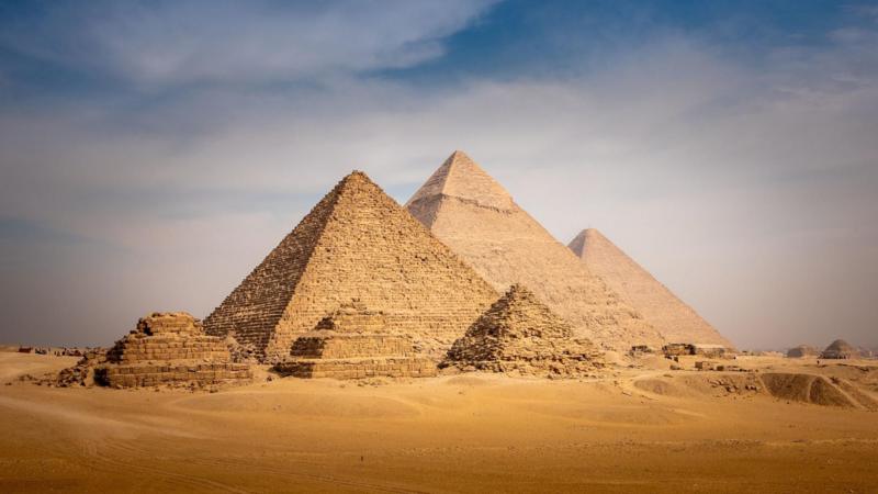 Abahanga bashobora kuba batahuye iyobera rya 'pyramides' zo mu Misiri
