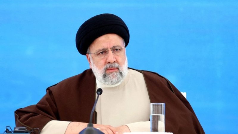 Perezida wa Irani yaguye mu mpanuka y'indege