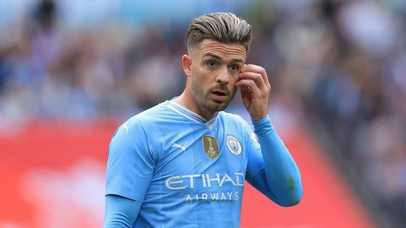 Jack Grealish ahangayikishije na miliyoni 1$ yibwe amaso akaba yaraheze mu kirere