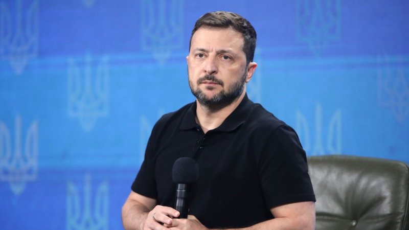 Perezida Zelensky avuga ko ibitero by'u Burusiya biba komereye
