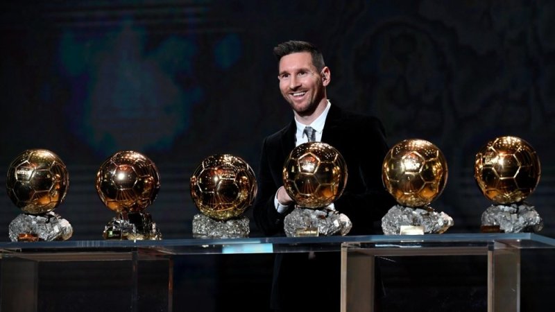 Lionel Messi yateye utwatsi ibyo kuba umutoza igihe azaba ahagaritse ruhago