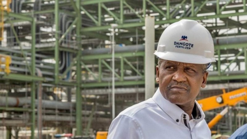 Cameroun yabaye igihugu cya mbere cyaguze peteroli y'uruganda rwa Dangote